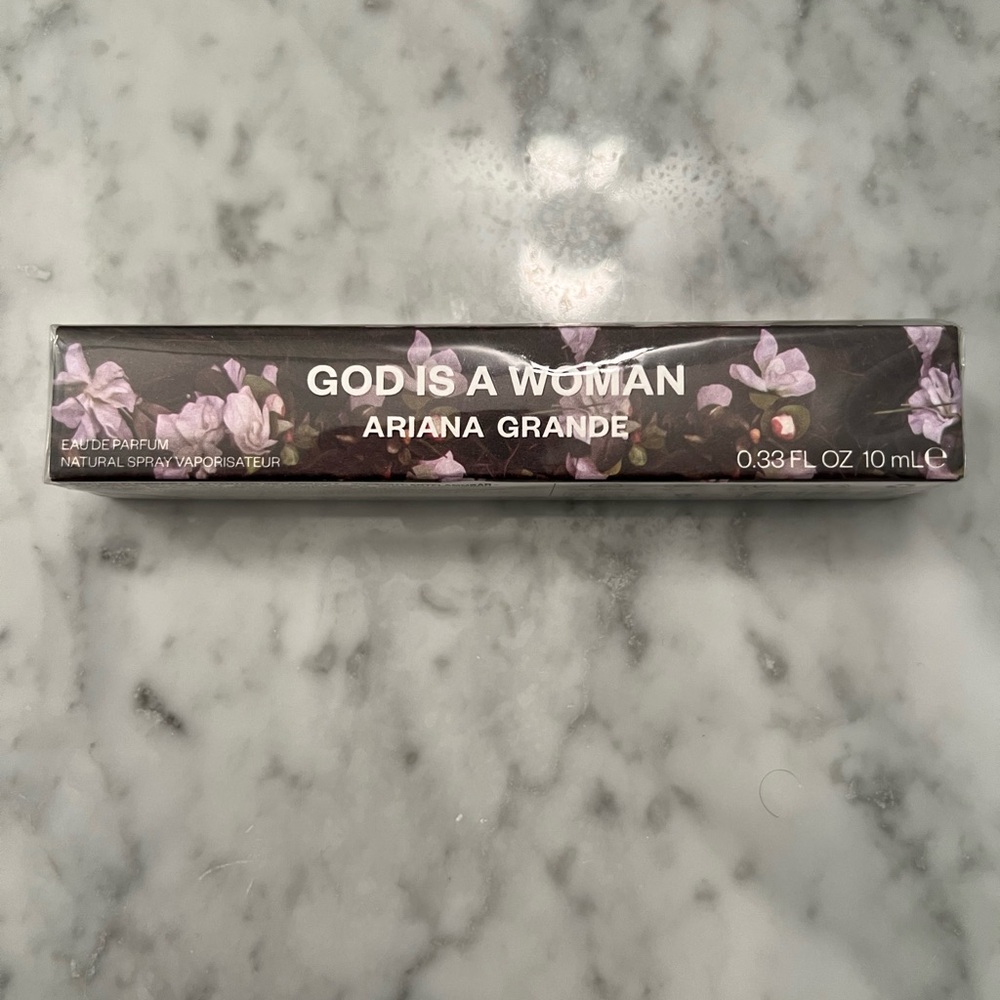 NIB- Ariana Grande God Is A Woman Travel Spray